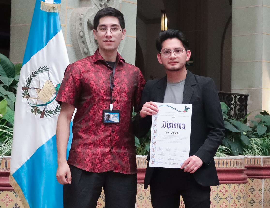 Reconocimiento a Sonny Aguilar